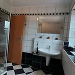 Mauritzburg Апартаменты
